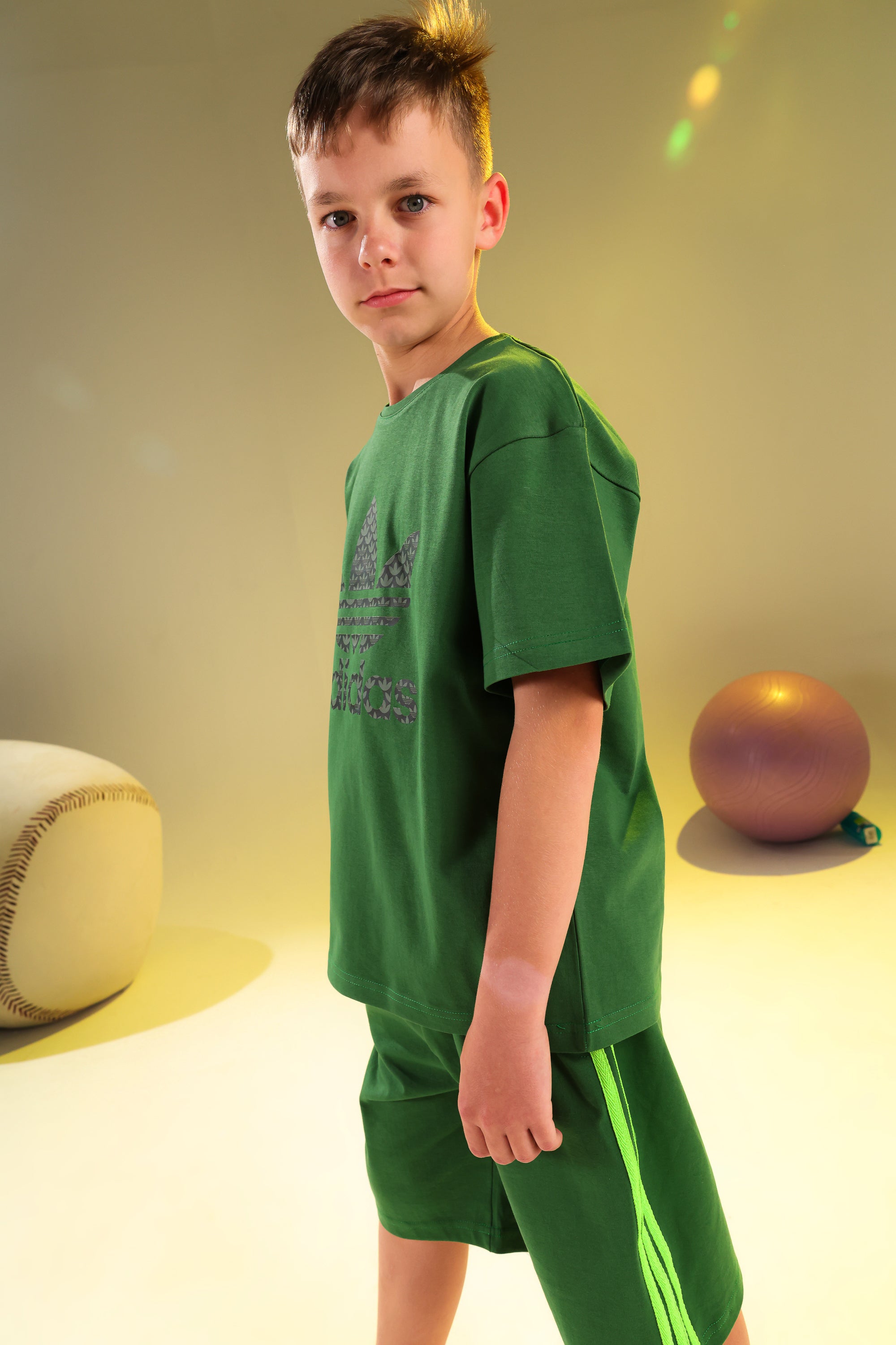 Kids Oversized Sports Cotton Set – Green Graphic T-Shirt & Matching Shorts