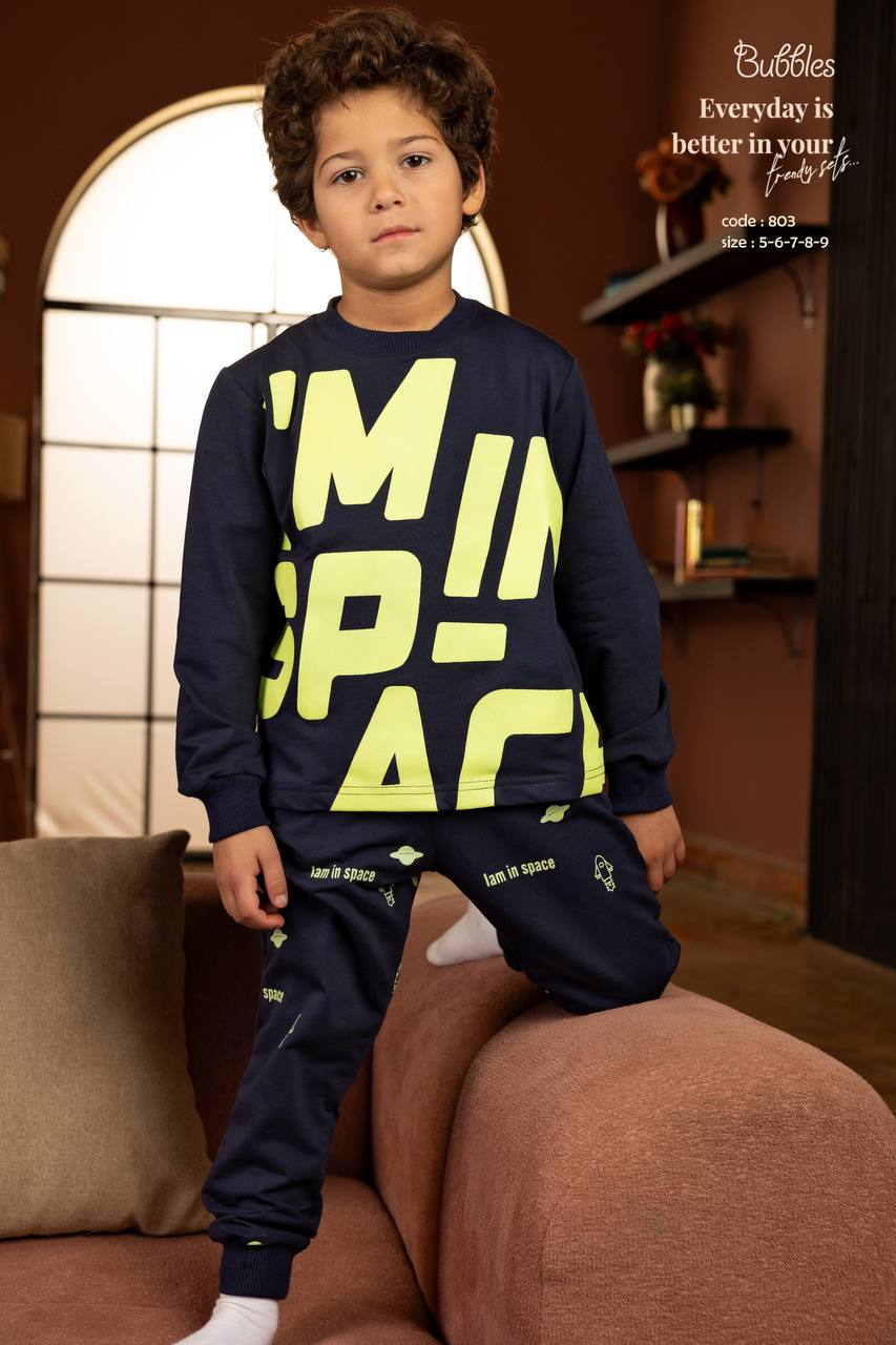 Space pyjama