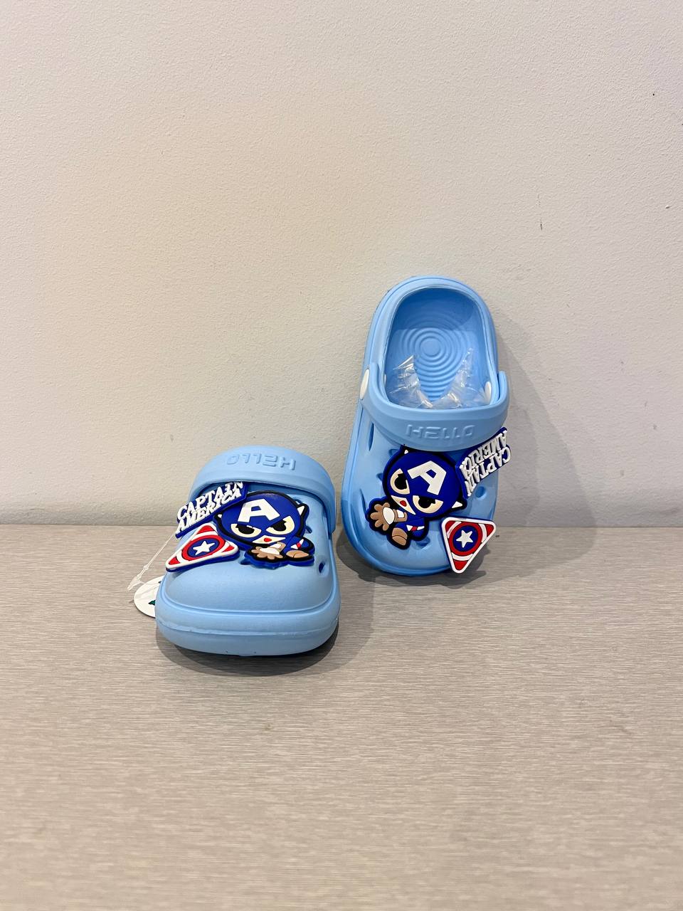 captin america crocs