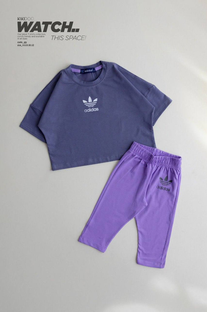 Purple T-Shirt & Lilac Leggings