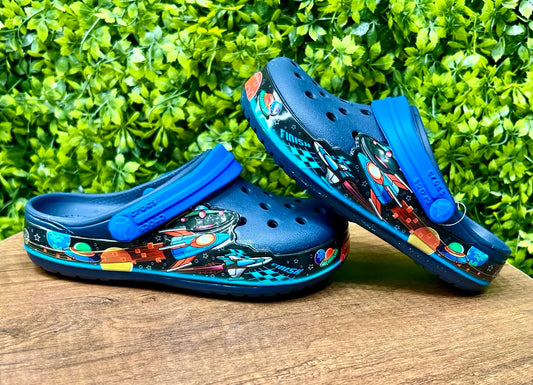 space war crocs - blue