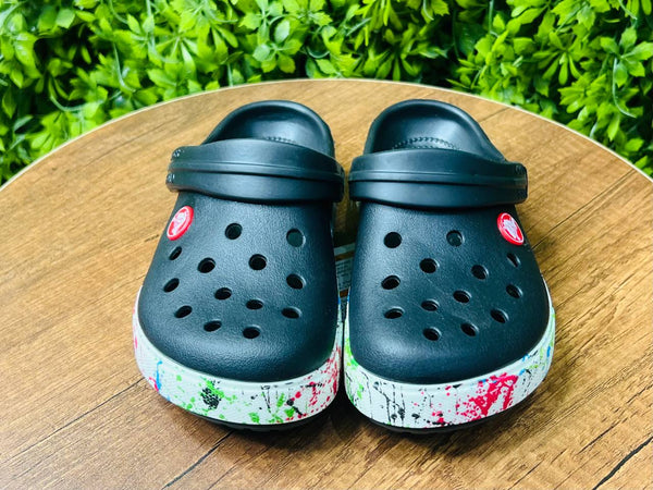 crocs black X