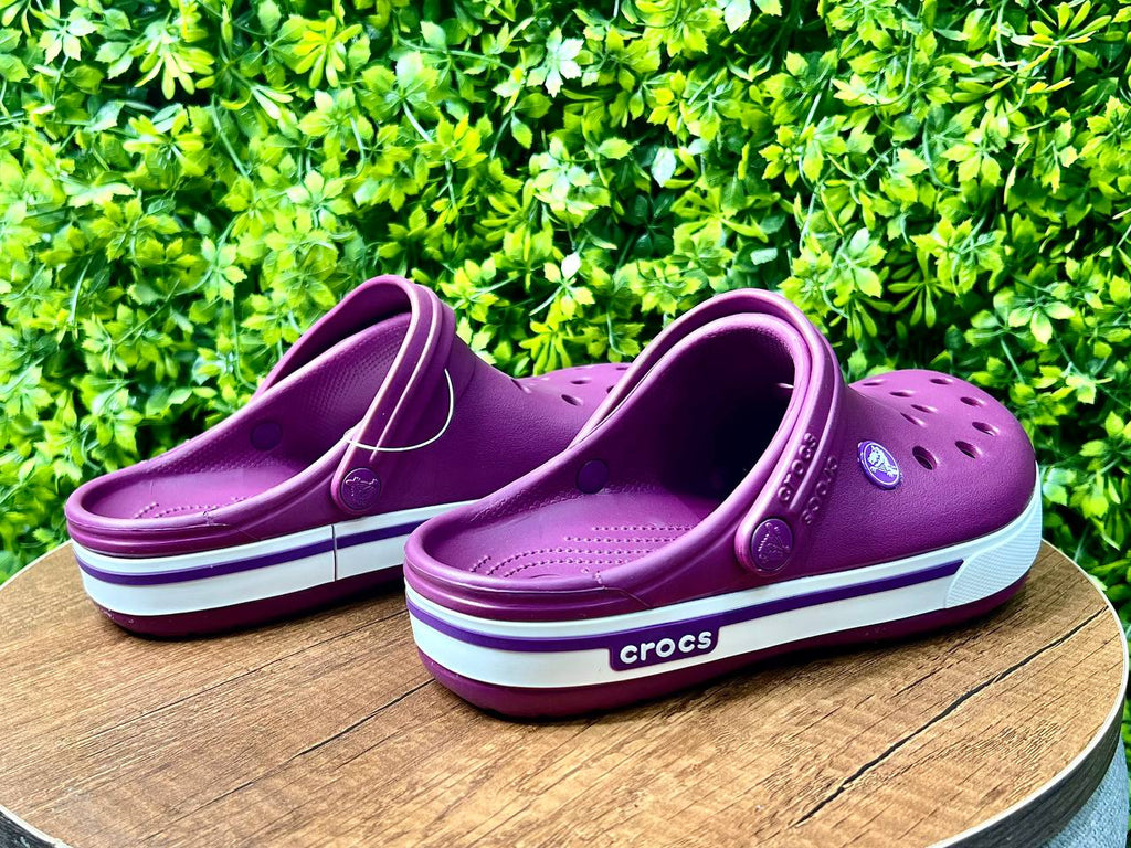 crocs purple Violet